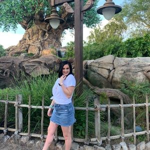 Meet your Posher, Megan